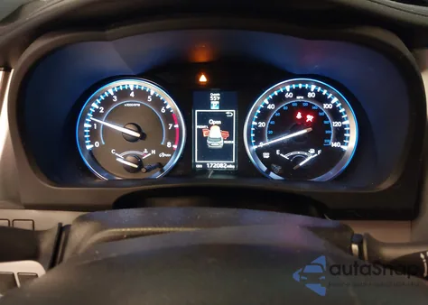 2016 Toyota Highlander Xle V6 z USA, uszkodzony, nr VIN 5TDJKRFH5GS284975